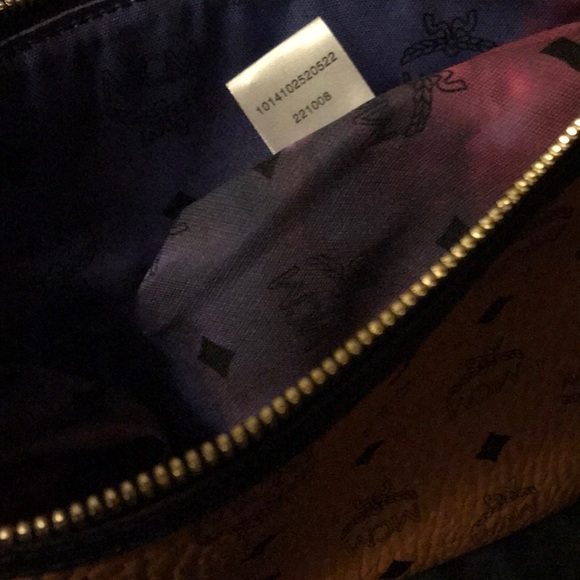 AUTH limited Edition MCM Galaxy🔮 Tote PRICE FIRM! - Picture 10 of 11